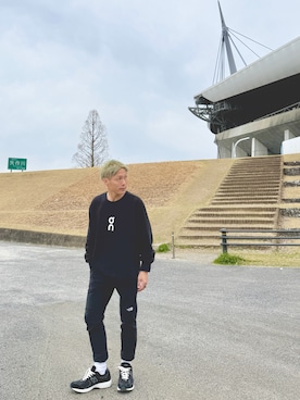 「On（オン）のアイテム」を使った、TO.TOMIさん（メンズ・162cm）の春コーディネート