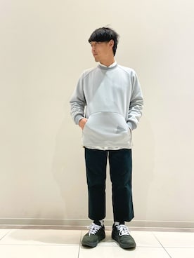 「and wander（アンドワンダー）のアイテム（スウェット）」を使った、TO.TOMIさん（メンズ・162cm）の冬コーディネート
