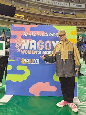 「CONVERSE（コンバース）のアイテム」を使った、TO.TOMIさん（メンズ・162cm）の春コーディネート