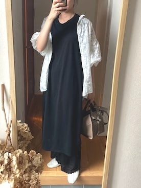 「ブラック×ホワイト」｜「アイテム（ワンピース/ドレス）」を使った、KENIIさん（レディース・167cm）の夏コーディネート
