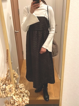 「袖フリル」｜「アイテム（ワンピース/ドレス）」を使った、KENIIさん（レディース・167cm）の冬コーディネート