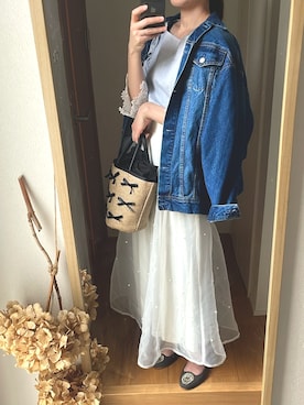 「GRL（グレイル）のアイテム（デニムジャケット）」を使った、KENIIさん（レディース・167cm）の春コーディネート