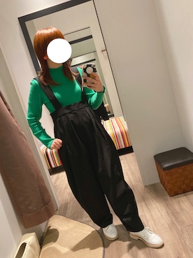 ヤルミルカさんのコーディネート