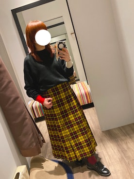 ヤルミルカさんのコーディネート