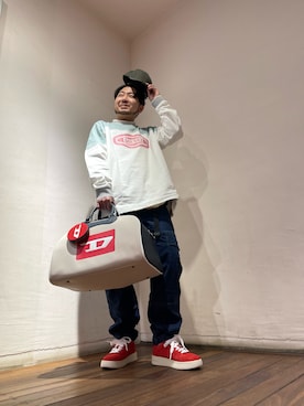 「DIESEL（ディーゼル）のアイテム（財布/小物）」を使った、yuuutさん（メンズ・169cm）の冬コーディネート