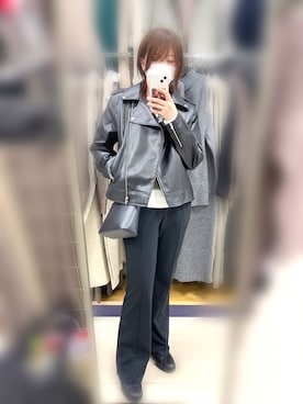 「GUコーデ」｜「アイテム（ライダースジャケット）」を使った、非常口さん（レディース・158cm）の秋コーディネート