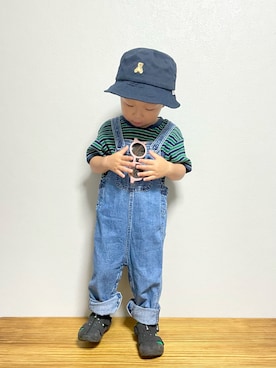 「GAP（ギャップ）のアイテム（サロペット/オーバーオール）」を使った、ＯＴＯ ☺︎ ‬ＲＩＲＩさん（キッズ・80cm）の夏コーディネート