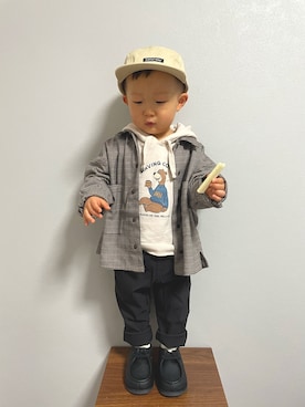 「アイテム（シャツ/ブラウス、ブラウン系）」を使った、ＯＴＯ ☺︎ ‬ＲＩＲＩさん（キッズ・80cm）の冬コーディネート