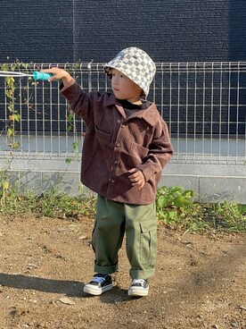 「アイテム（シャツ/ブラウス、ブラウン系）」を使った、ＯＴＯ ☺︎ ‬ＲＩＲＩさん（キッズ・90cm）の秋コーディネート