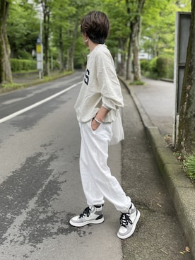 「アイテム（スウェット）」を使った、ゆりさん（レディース・154cm）の春コーディネート