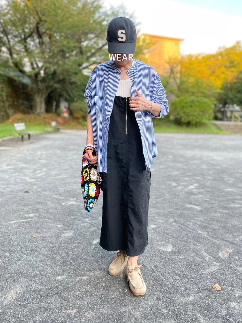 「秋服準備はじめました、ストライプシャツ、シャツスタイル、シアートップス、ジャンパースカート、ジャンスカ、キャップ女子、キャップ、クロシェ編み、ミニトート、モカシン、スウェードシューズ」｜「ANGIEの【2023年春夏新色追加】インドボイルシアーオーバーシャツ/ストライプ/無地（シャツ/ブラウス、ブルー系）」を使った、ゆりさん（レディース・154cm）の夏コーディネートの1枚目の写真