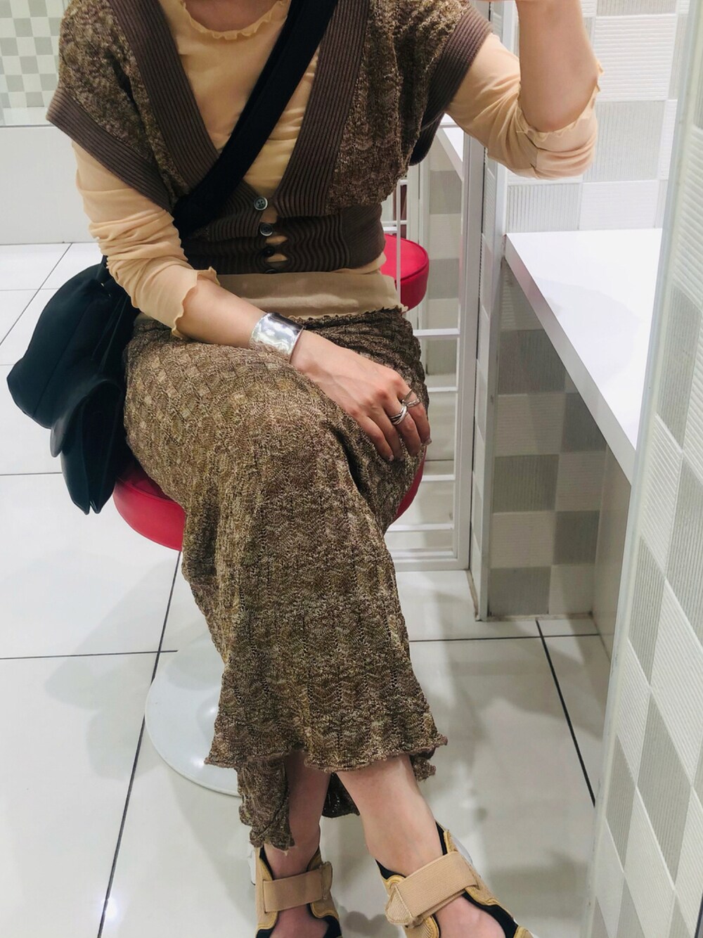 「夏コーデ、休日コーデ、ラクチンコーデ、カジュアルコーデ、おしゃれさんと繋がりたい、オトナ女子、TODAYFUL、TODAYFUL コーデ、マルジェラ」｜「TODAYFULのレースニットビスチェ（ベスト、イエロー系）」を使った、ボブさん（レディース・159cm）の夏コーディネートの1枚目の写真