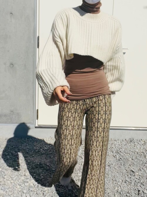 TODAYFUL（トゥデイフル）の「エルボウパッチショートニット（ニット