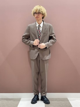 「アイテム（スーツパンツ）」を使った、ダイチさん（メンズ・168cm）の秋コーディネート