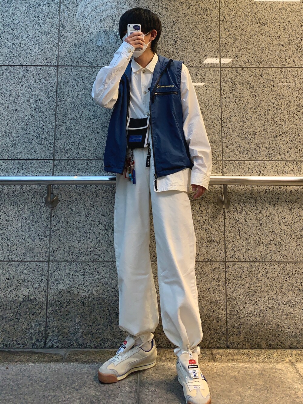 「COOLなこのコが仲間入り、休日スタイル、大人カジュアル、きれいめカジュアル、オーバーサイズ、プチプラ、古着、古着MIX」｜「ADER errorのアイテム（財布、ブラック系）」を使った、あまるさん（メンズ・173cm）の夏コーディネートの1枚目の写真