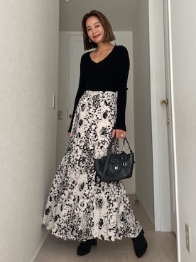 「Vicente（ヴィセンテ）のアイテム（スカート）」を使った、黒木 ナツミ🦋さん（レディース・162cm）の秋コーディネート