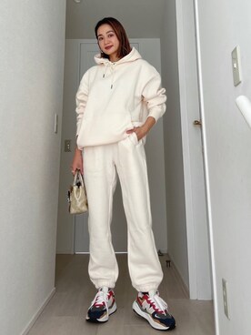 「秋冬」｜「アイテム（セットアップ）」を使った、黒木 ナツミ🦋さん（レディース・162cm）の秋コーディネート