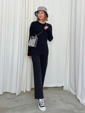 「Vicente（ヴィセンテ）のアイテム（その他パンツ）」を使った、黒木 ナツミ🦋さん（レディース・162cm）の秋コーディネート