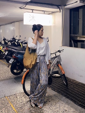 「NET（ネット）のアイテム（アンサンブル）」を使った、Yommi Chen🇹🇼さん（レディース・167cm）の秋コーディネート