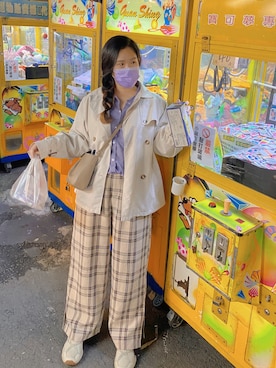 「NET（ネット）のアイテム（トレンチコート）」を使った、Yommi Chen🇹🇼さん（レディース・167cm）の冬コーディネート