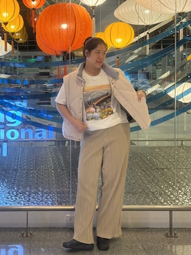 「アイテム（ダウンジャケット/コート）」を使った、Yommi Chen🇹🇼さん（レディース・167cm）の夏コーディネート