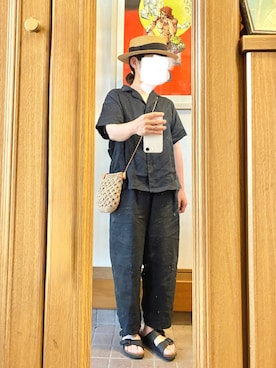 「黒」｜「アイテム（帽子）」を使った、まっきさん（レディース・150cm）の夏コーディネート