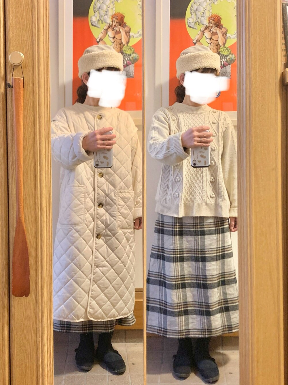 「昨日のコーデ、昨日の服、ニット、プチプラコーデ、チェック柄」｜「Samansa Mos2 blueのロングキルトコート（ノーカラーコート、ホワイト系）」を使った、まっきさん（レディース・150cm）の冬コーディネートの1枚目の写真