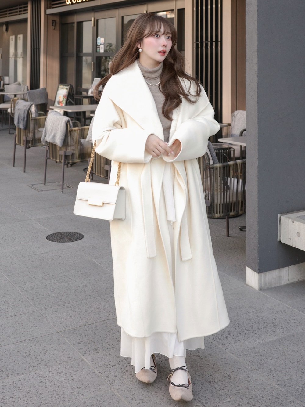 FRAY I.Dのチェスターコート（ホワイト系）を使った人気ファッション