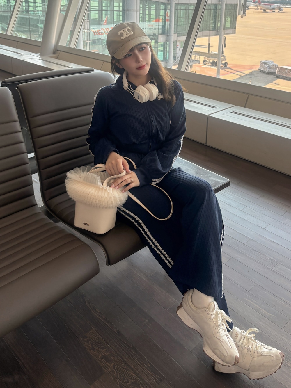 ファッション レディース CELIN キャップ カーキ カーキ CELINE(セリーヌ) キャップ(レディース) - 海外通販のBUYMA