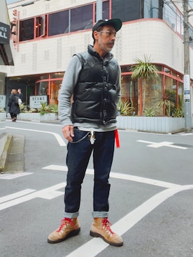 「アイテム（ダウンベスト）」を使った、YosaKuginoさん（メンズ・176cm）の秋コーディネート