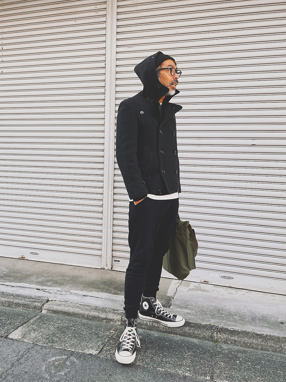 CABANE de ZUCCaのピーコートを使った人気ファッションコーディネート