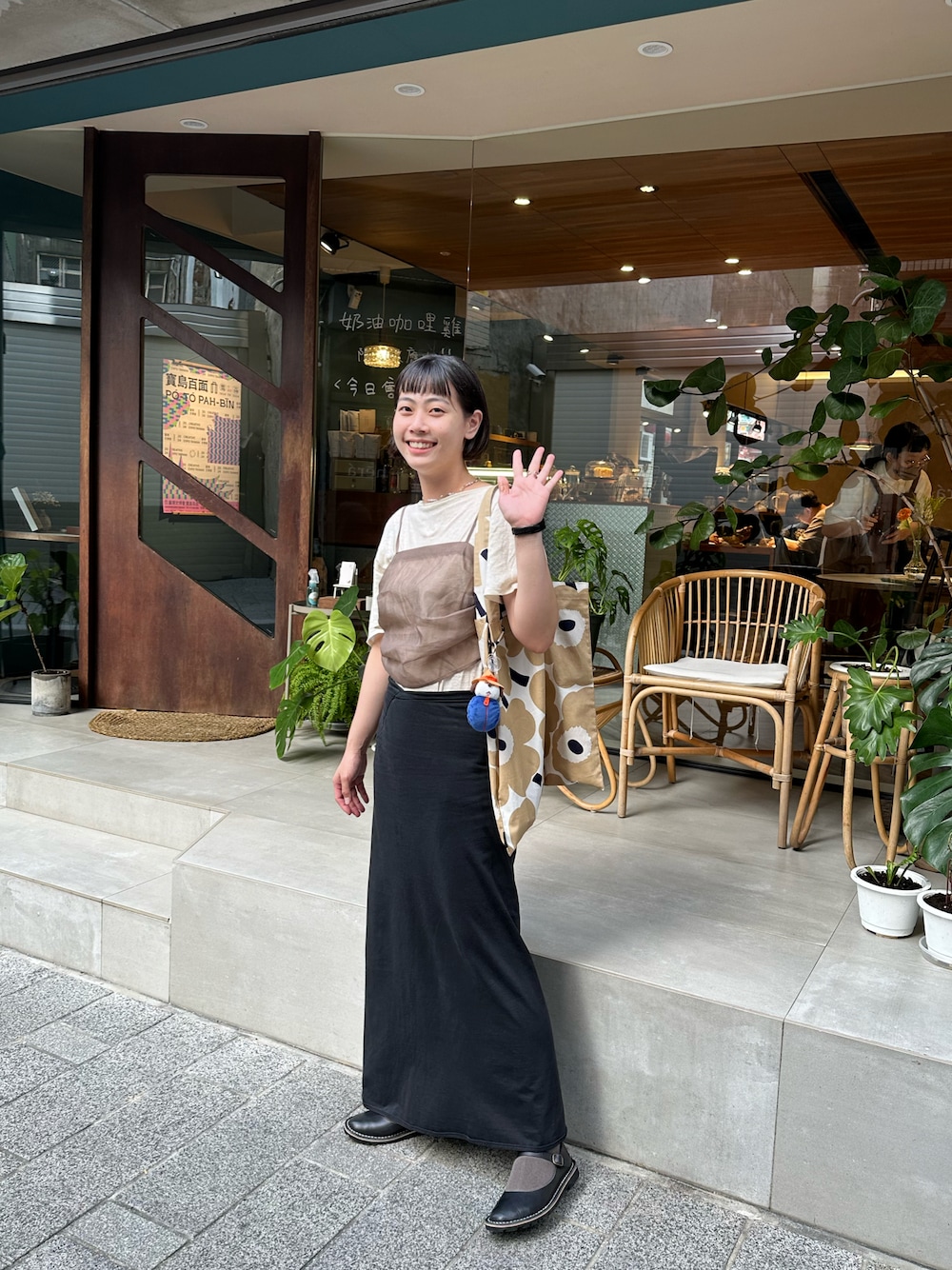 「MOUSSYのアイテム（その他トップス、ホワイト系）」を使った、kikiさん（レディース・162cm）の夏コーディネートの1枚目の写真