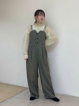 「アイテム（サロペット/オーバーオール、ブラウン系）」を使った、はやたさん（レディース・158cm）の夏コーディネート