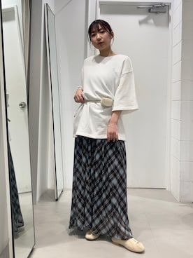 「KBF（ケイビーエフ）のアイテム（シューズ）」を使った、はやたさん（レディース・158cm）の春コーディネート