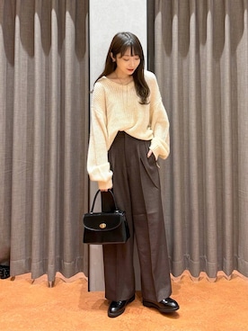 「アイテム（ローファー）」を使った、𝘵 𝘰 𝘺 𝘰 .さん（レディース・160cm・30代）の秋コーディネート
