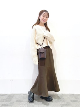 「スキッパーニット」｜「アイテム（ブーツ）」を使った、𝘵 𝘰 𝘺 𝘰 .さん（レディース・160cm）の秋コーディネート