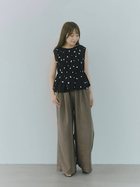 「LOWRYS FARM（ローリーズファーム）のスタイルＵＰクロスカップキャミ　100757（Tシャツ/カットソー、ブラック系）」を使った、𝘵 𝘰 𝘺 𝘰 .さん（レディース・160cm）の夏コーディネート