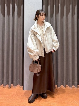 「アイテム（その他アウター）」を使った、𝘵 𝘰 𝘺 𝘰 .さん（レディース・160cm・30代）の秋コーディネート