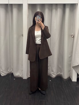 「秋服」｜「アイテム（サンダル）」を使った、shionさん（レディース・168cm）の秋コーディネート