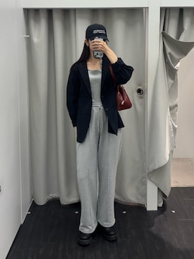 「アイテム（キャップ）」を使った、shionさん（レディース・168cm）の秋コーディネート