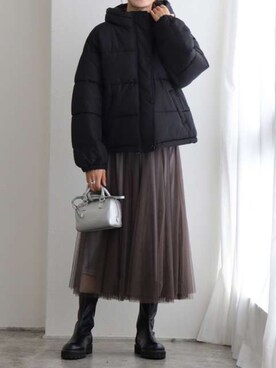 「シルバー」｜「アイテム（ダウンジャケット/コート）」を使った、Pierrotスタッフ★大人に似合う高コスパ服をお届けさん（レディース・163cm）の冬コーディネート