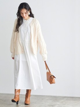 「ケーブルカーディガン」｜「アイテム（ワンピース/ドレス）」を使った、Pierrotスタッフ★大人に似合う高コスパ服をお届けさん（レディース・165cm）の秋コーディネート