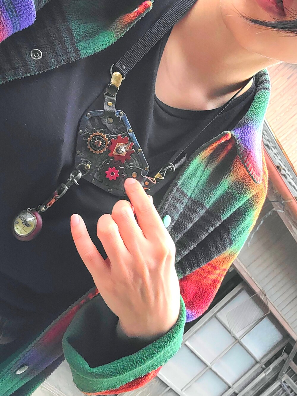 「スチームパンク、シンプルコーデ」｜「Handmadeのアイテム（ネックレス、ブラック系）」を使った、sailさん（レディース・163cm）の春コーディネートの1枚目の写真