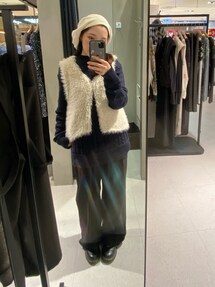 スラブニットファーベスト JEANASiS】スラブニットファーベスト ブラック - メルカリ