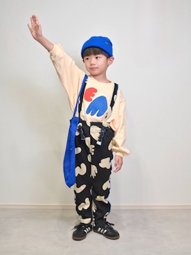 「アイテム（シューズ）」を使った、tanshio.さん（キッズ・110cm）の秋コーディネート