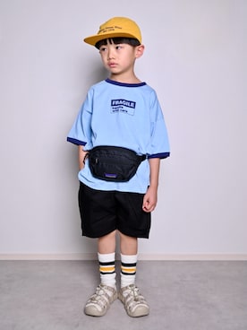 「BREEZE（ブリーズ）の【ジュニア対応】ツータックハーフパンツ（その他パンツ、ブラック系）」を使った、tanshio.さん（キッズ・110cm）の春コーディネート