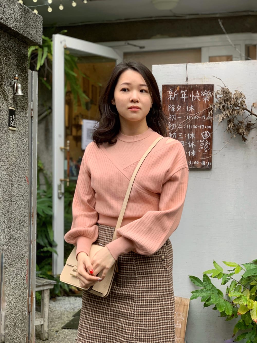 Lily Brown　カットレイヤードニットトップス　ピンク LILY BROWN（リリーブラウン）の「カットレイヤードニットトップス