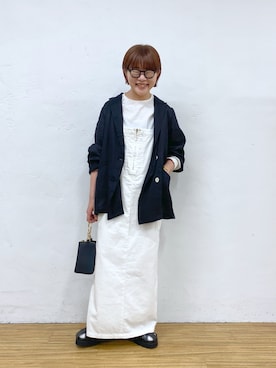 「アイテム（ジャンパースカート、ホワイト系）」を使った、kahoさん（レディース・154cm）の春コーディネート