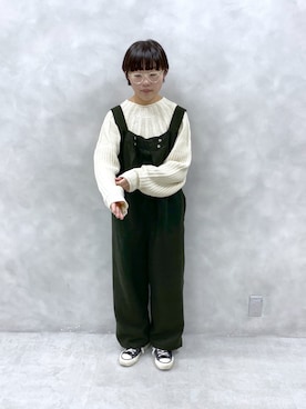 「白ニット」｜「アイテム（オールインワン・サロペット）」を使った、kahoさん（レディース・154cm）の秋コーディネート