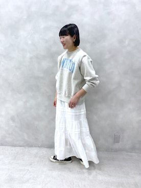 「CONVERSE（コンバース）のCANVAS ALL STAR J OX   J　32167431（スニーカー）」を使った、kahoさん（レディース・154cm）の冬コーディネート